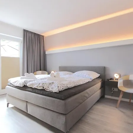 Apartment Atriumhaus 24 B *